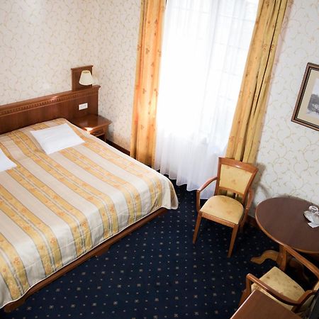 Hotel Sv. Ludmila Skalica Bagian luar foto
