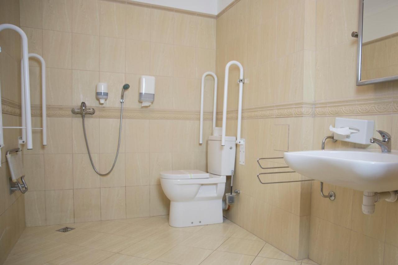 Hotel Sv. Ludmila Skalica Bagian luar foto